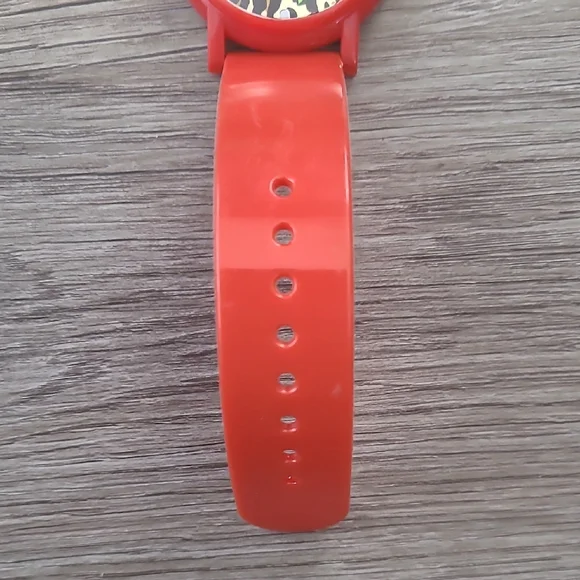 Red Leopard Print Watch - Picture 4 of 6